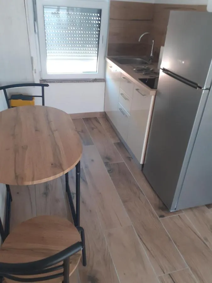 Apartment Pavel, Studio Apartman Privlaka